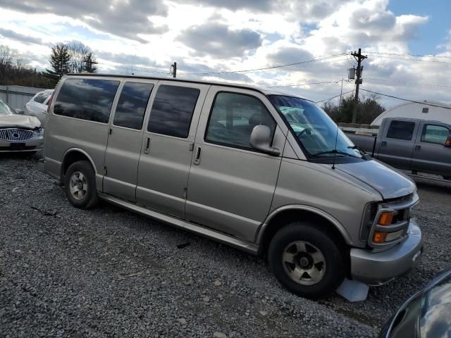 2002 GMC Savana G1500 Luxury