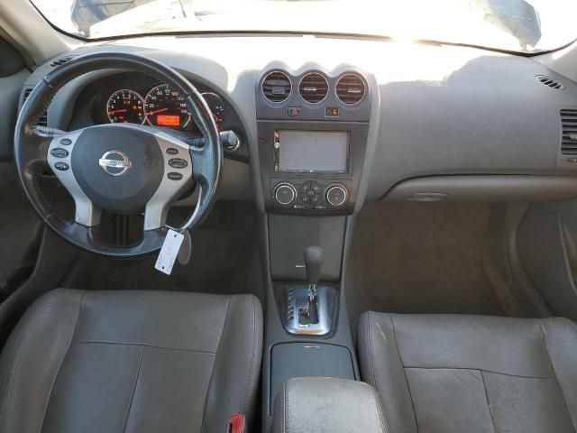 2010 Nissan Altima Base