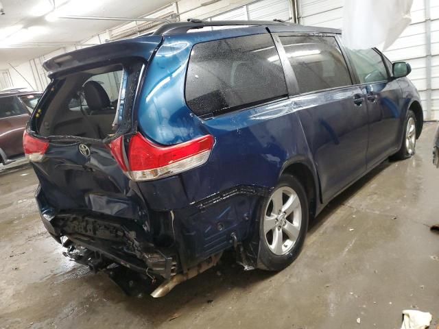 2012 Toyota Sienna LE