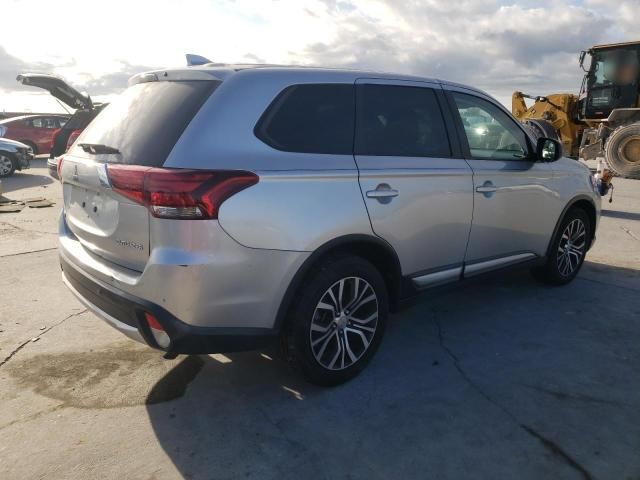 2018 Mitsubishi Outlander ES