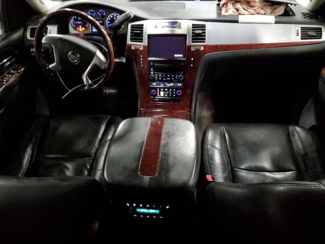 2010 Cadillac Escalade Luxury