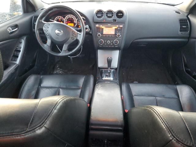 2010 Nissan Altima Base