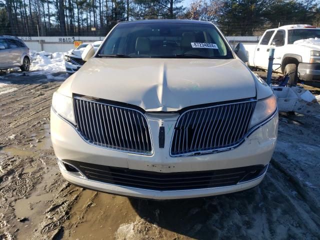 2014 Lincoln MKT