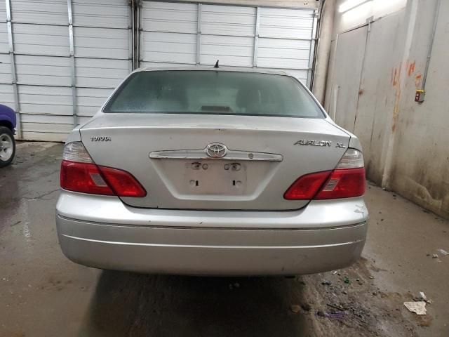 2003 Toyota Avalon XL