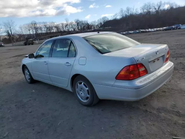 2002 Lexus LS 430