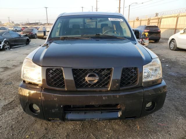 2004 Nissan Titan XE