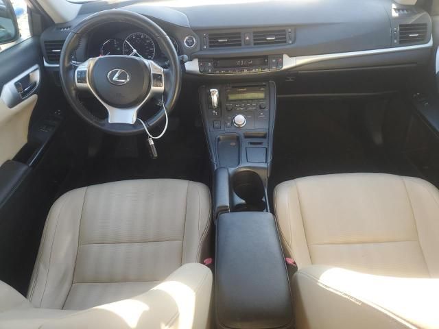 2013 Lexus CT 200