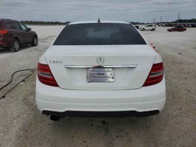 2014 Mercedes-Benz C 250