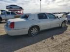 2005 Lincoln Town Car Signature