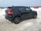 2023 Volvo XC40 Core