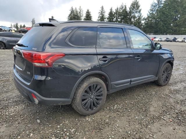 2020 Mitsubishi Outlander SE