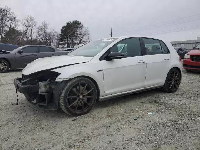 2019 Volkswagen Golf R