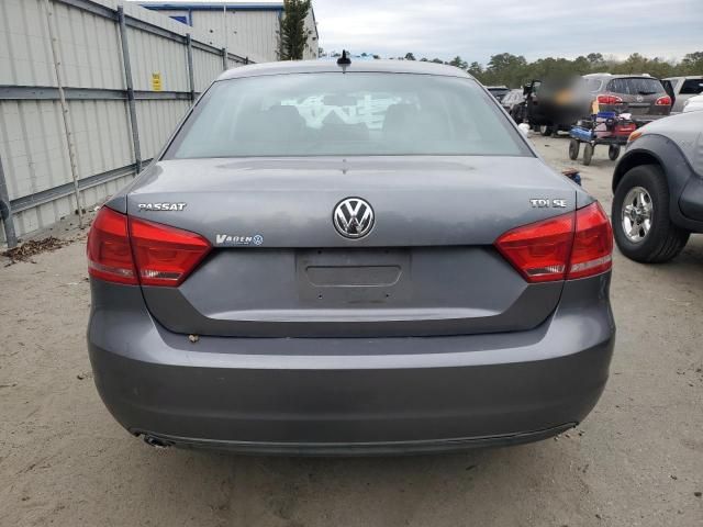 2013 Volkswagen Passat SE