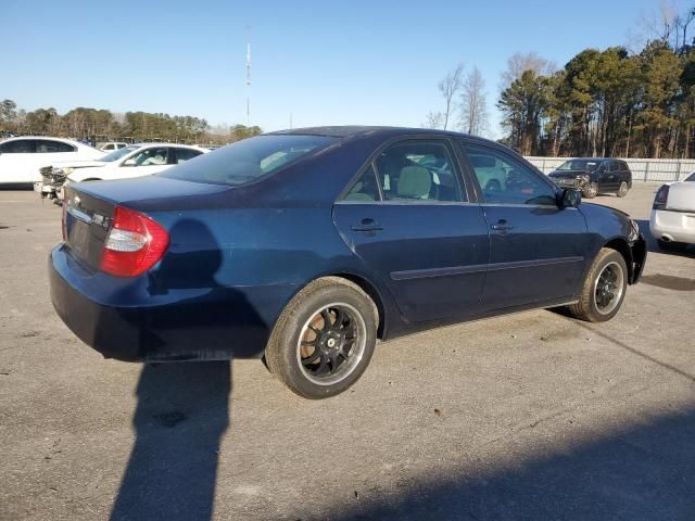 2004 Toyota Camry LE