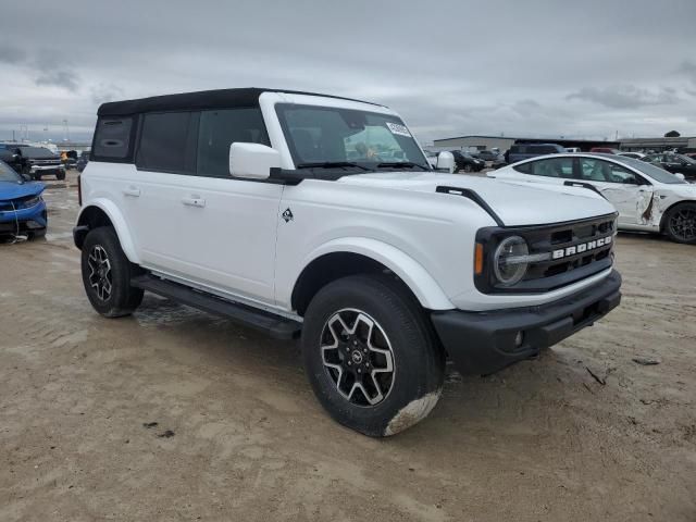 2024 Ford Bronco Outer Banks