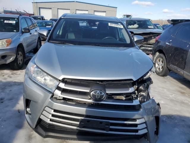 2018 Toyota Highlander SE