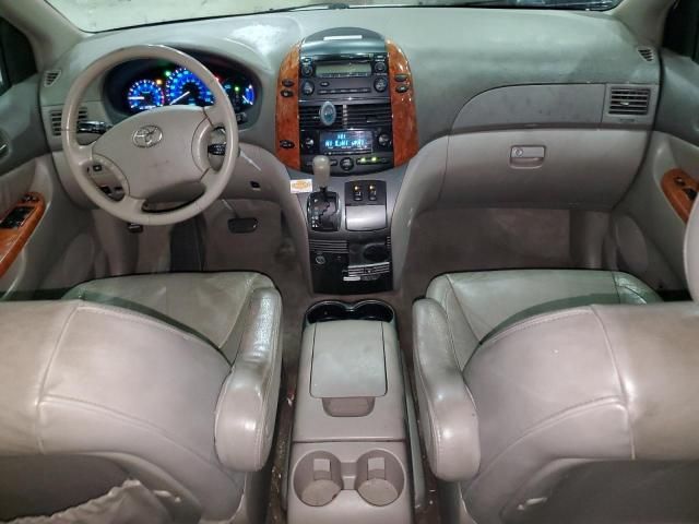 2007 Toyota Sienna XLE