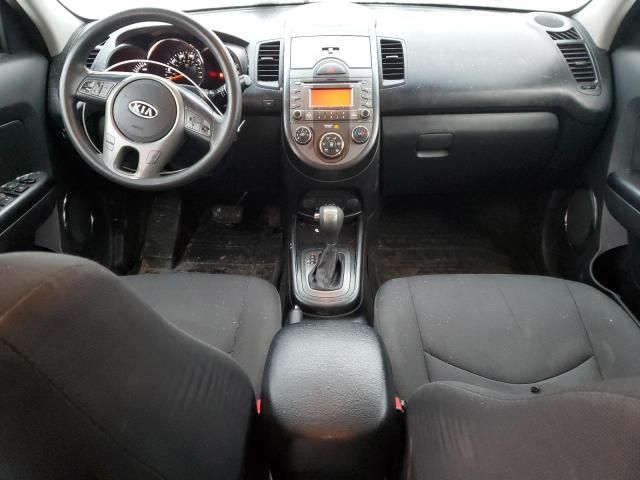 2011 KIA Soul +