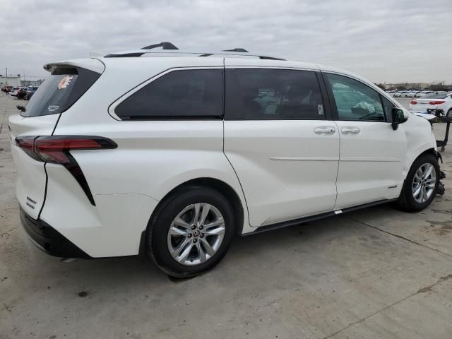 2021 Toyota Sienna Limited