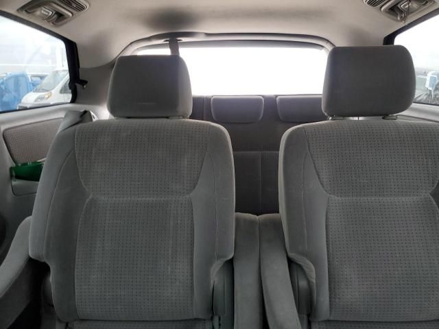 2006 Toyota Sienna CE