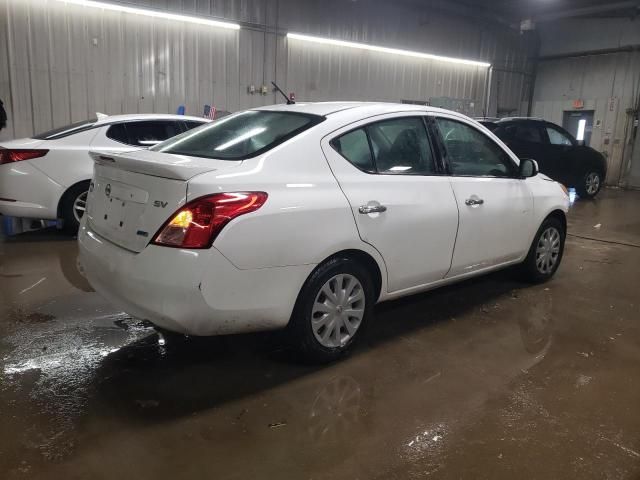 2013 Nissan Versa S