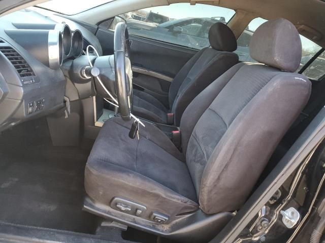 2004 Nissan Maxima SE