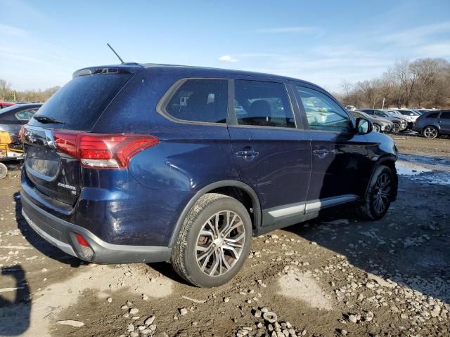 2016 Mitsubishi Outlander SE