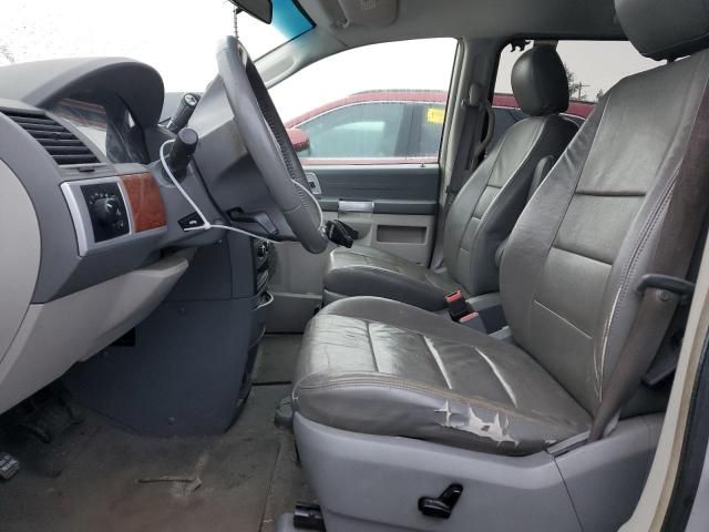 2008 Chrysler Town & Country Touring