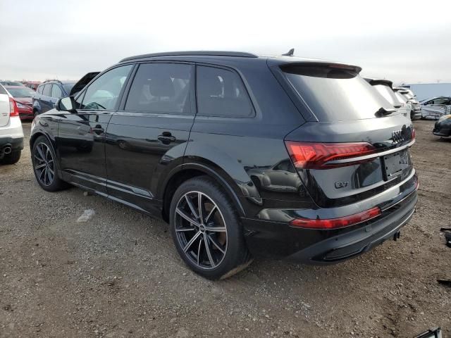 2022 Audi Q7 Prestige