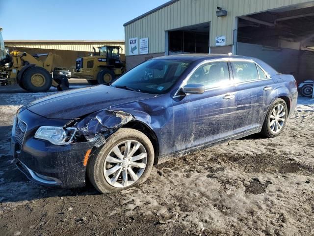 2015 Chrysler 300C Platinum