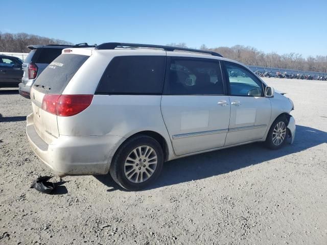 2007 Toyota Sienna XLE