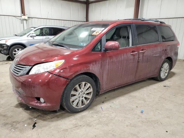 2014 Toyota Sienna XLE