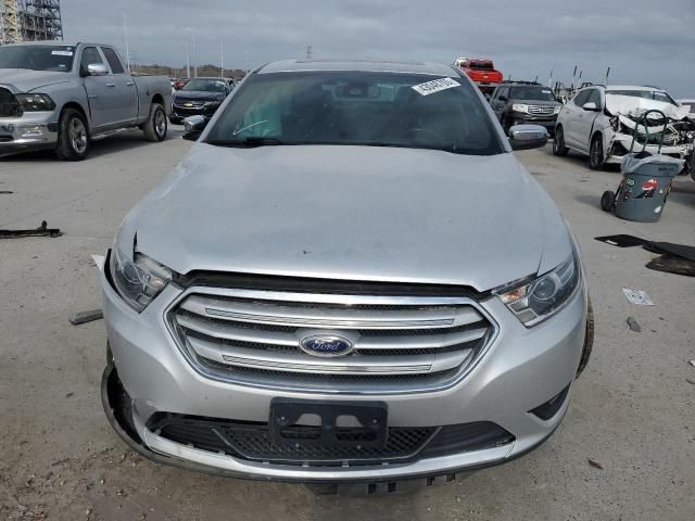 2018 Ford Taurus Limited