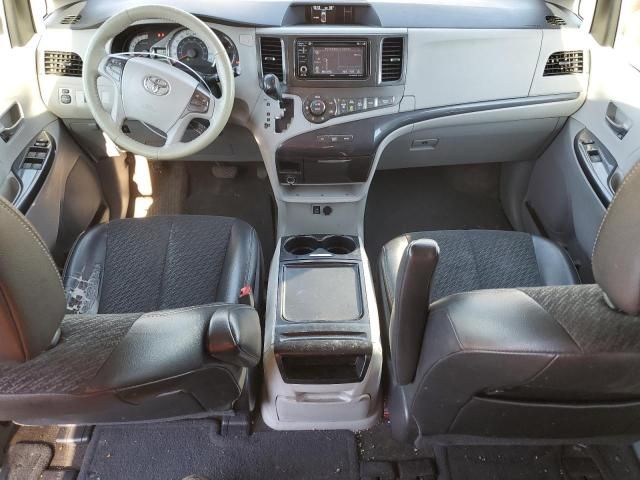 2012 Toyota Sienna Sport