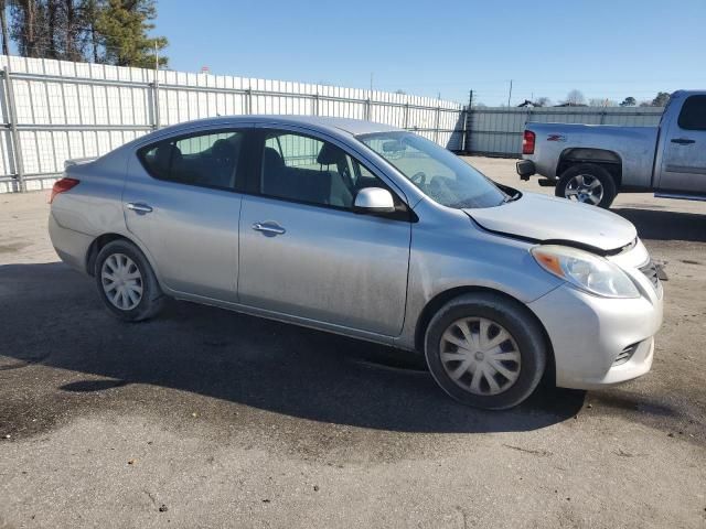 2013 Nissan Versa S