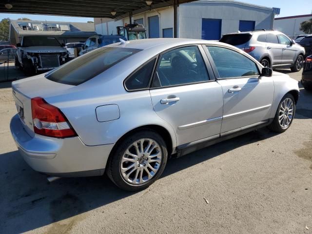 2004 Volvo S40 T5