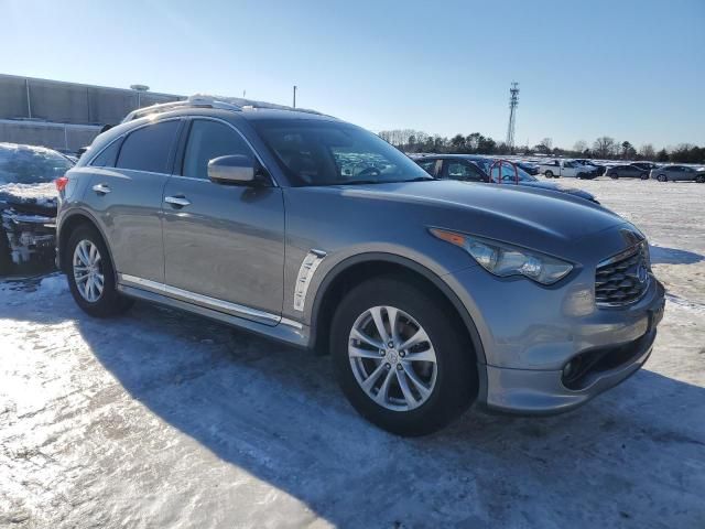 2011 Infiniti FX35