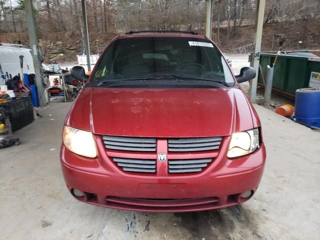 2005 Dodge Grand Caravan SXT