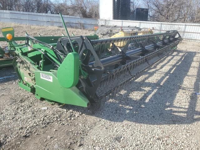 2003 John Deere 630F