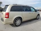 2010 Chrysler Town & Country Touring