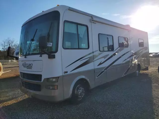 2005 Workhorse Custom Chassis Motorhome Chassis W22