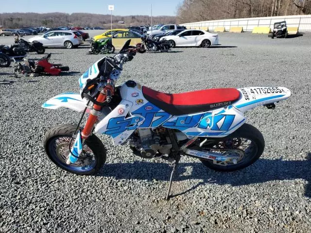 2021 Suzuki DR-Z400 SM