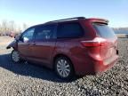 2015 Toyota Sienna XLE