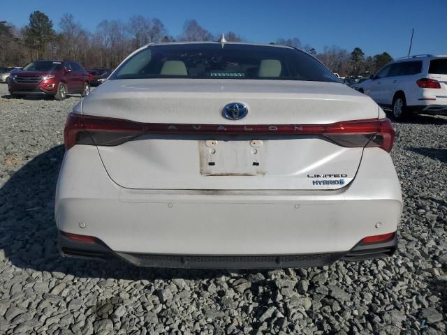 2019 Toyota Avalon XLE