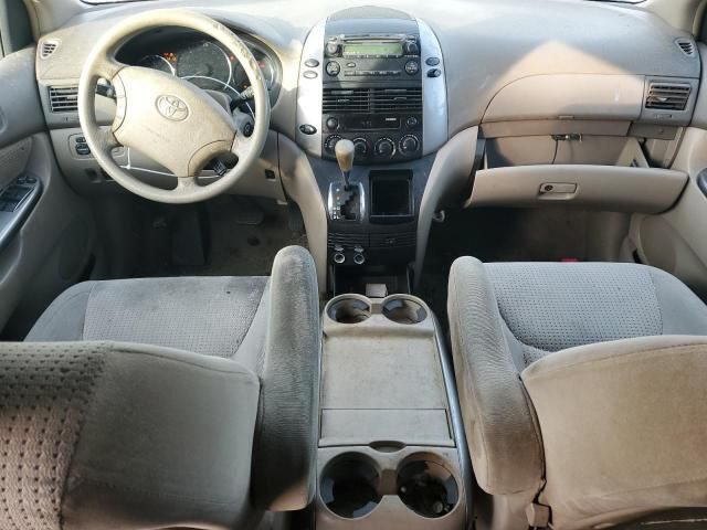 2006 Toyota Sienna CE