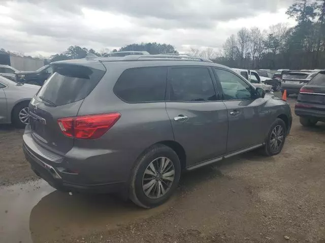 2020 Nissan Pathfinder SL