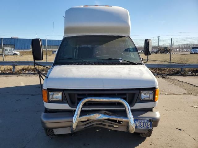 2006 Ford Econoline E350 Super Duty Van