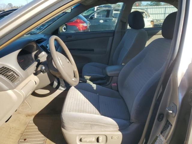 2005 Toyota Camry LE