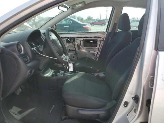 2013 Nissan Versa S