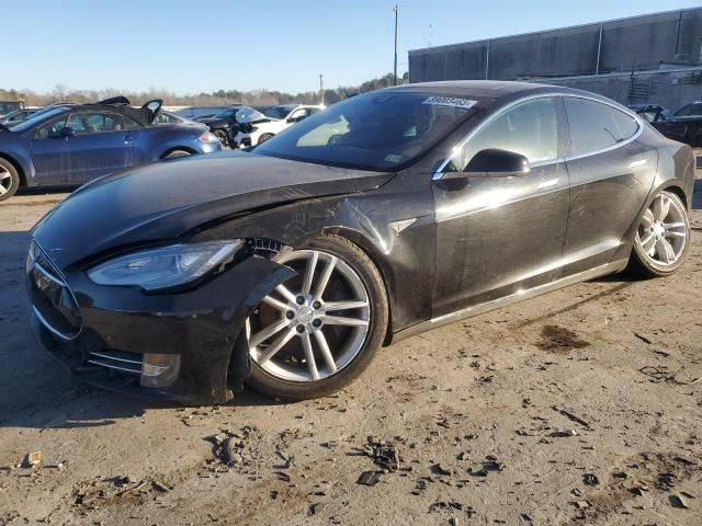 2015 Tesla Model S